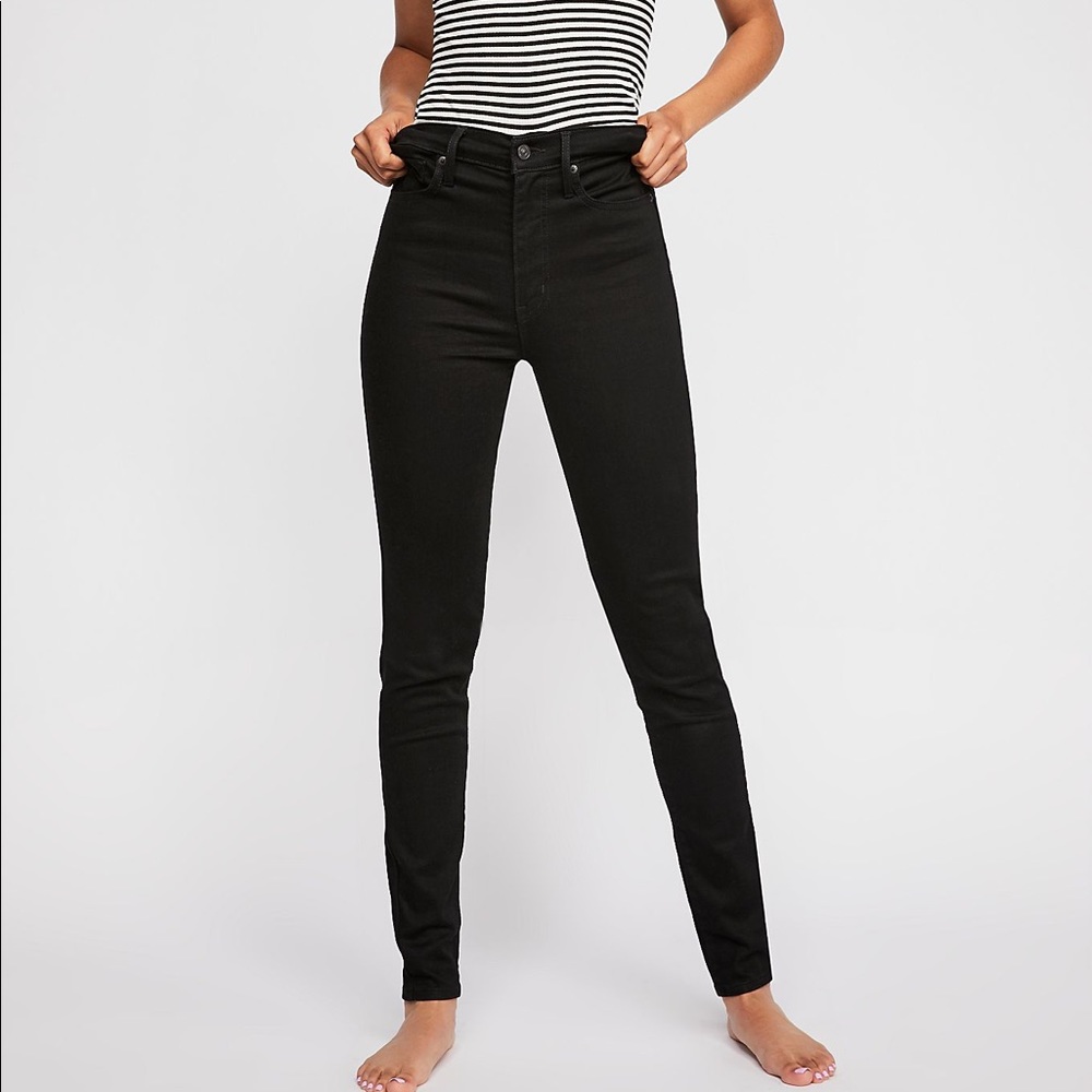 black levis mile high super skinny jean